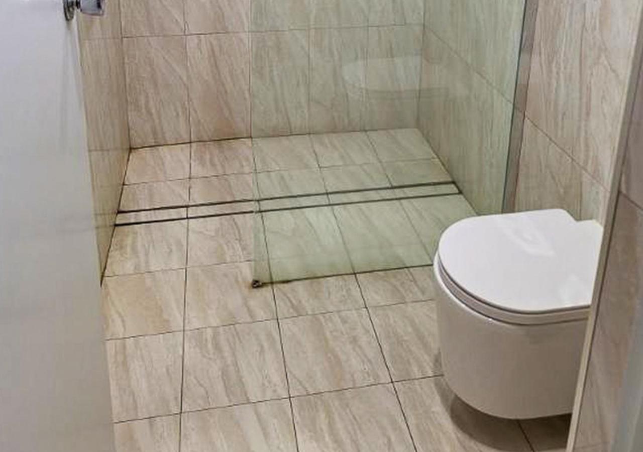 Royal Hotel-Motel Морі Екстер'єр фото